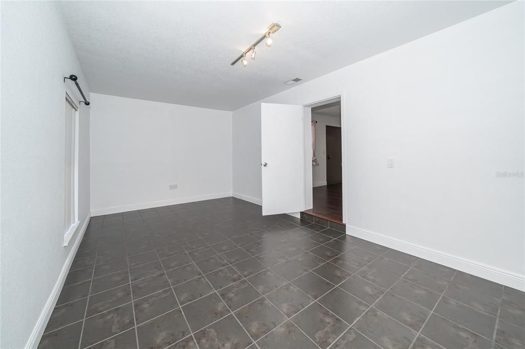 En Venta: $280,000 (3 camas, 1 baños, 1350 Pies cuadrados)