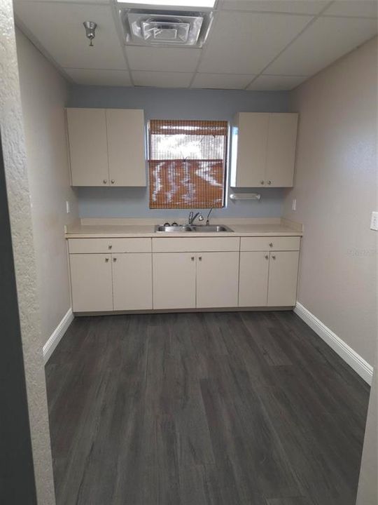 For Sale: $18,000 (0 beds, 0 baths, 1000 Square Feet)