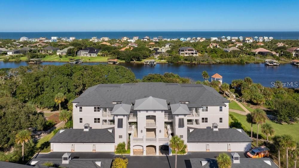 Recently Sold: $645,000 (3 beds, 2 baths, 1762 Square Feet)