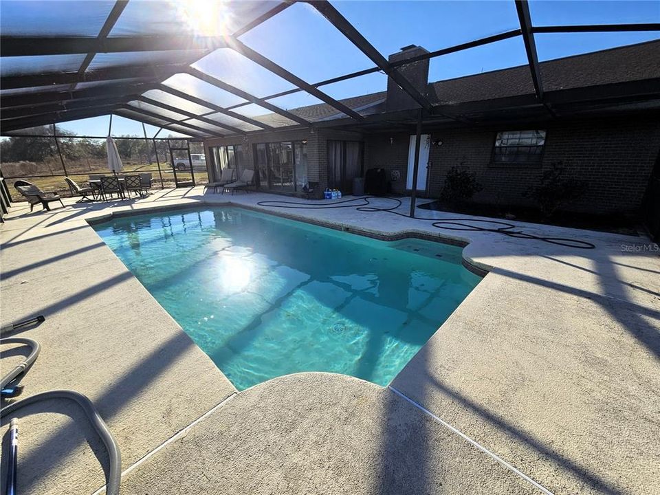 For Sale: $3,599,999 (4 beds, 2 baths, 2128 Square Feet)