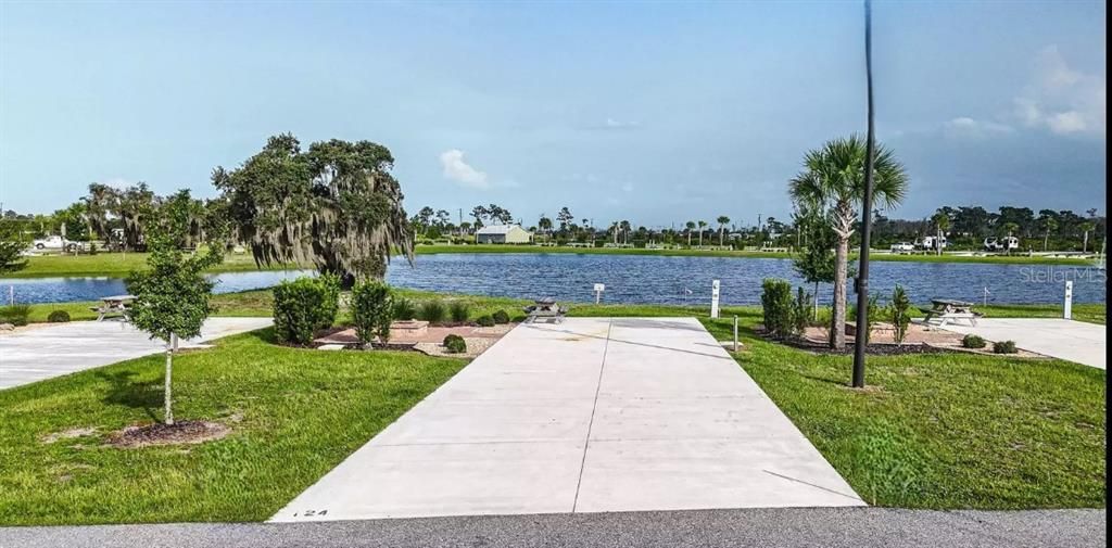 En Venta: $199,000 (0.09 acres)
