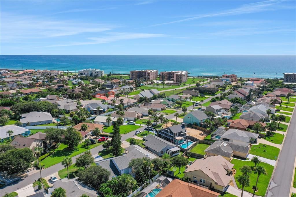 For Sale: $389,900 (3 beds, 2 baths, 1938 Square Feet)