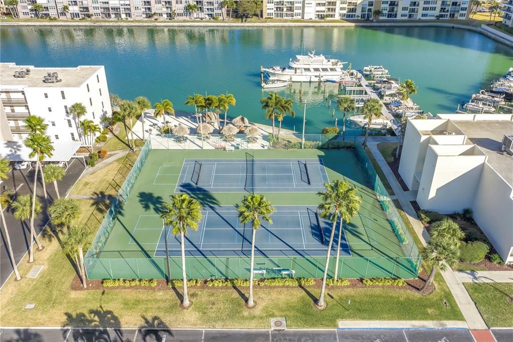 Activo con contrato: $197,900 (2 camas, 2 baños, 1230 Pies cuadrados)