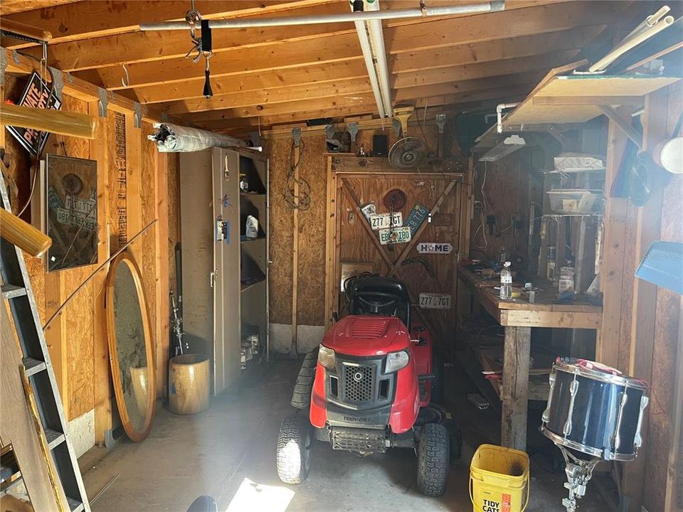 Active With Contract: $65,000 (2 beds, 1 baths, 672 Square Feet)