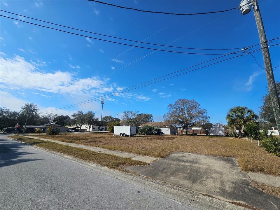 En Venta: $215,000 (0.26 acres)