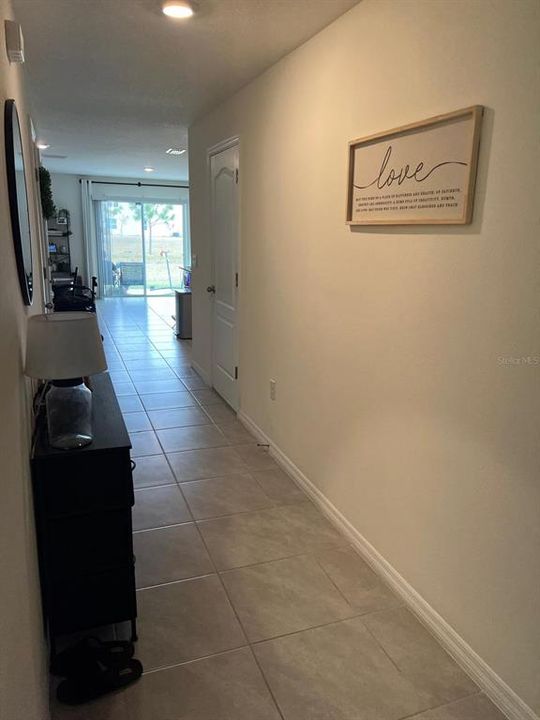 На продажу: $335,000 (3 спален, 2 ванн, 1452 Квадратных фут)