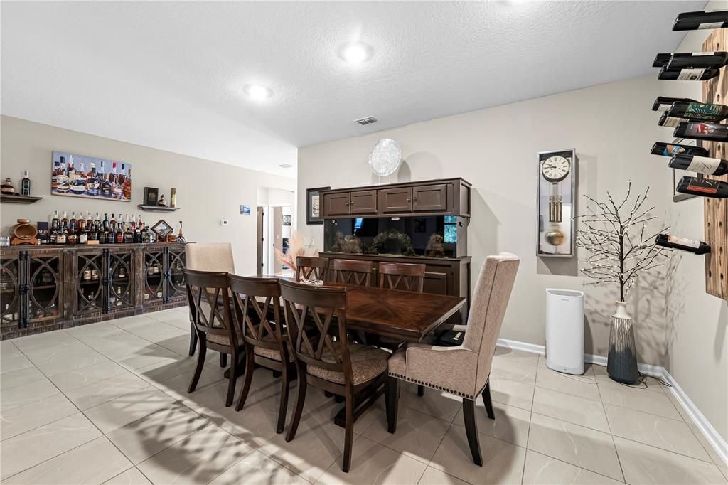 For Sale: $540,000 (4 beds, 3 baths, 2493 Square Feet)