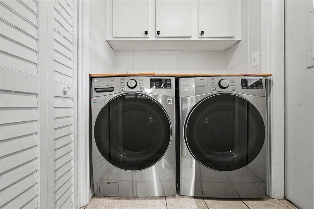 На продажу: $190,000 (2 спален, 2 ванн, 1056 Квадратных фут)