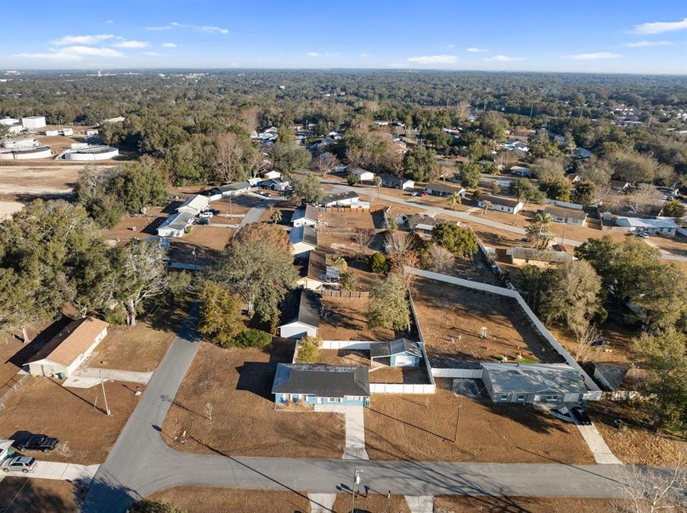 Active With Contract: $249,900 (4 beds, 1 baths, 1300 Square Feet)