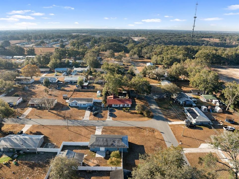 Active With Contract: $249,900 (4 beds, 1 baths, 1300 Square Feet)