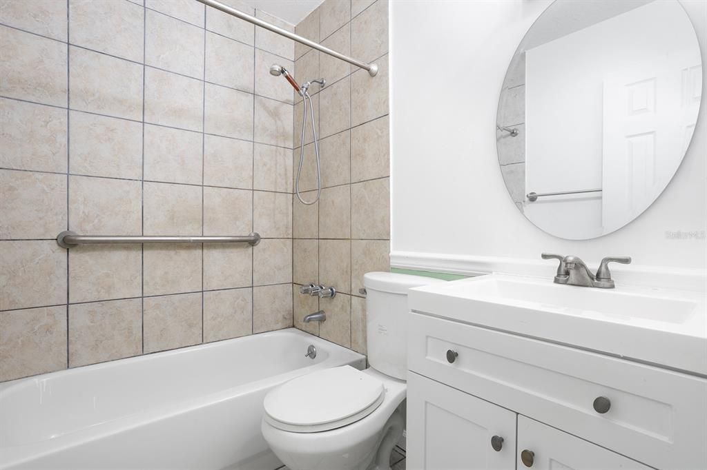 Active With Contract: $249,900 (4 beds, 1 baths, 1300 Square Feet)