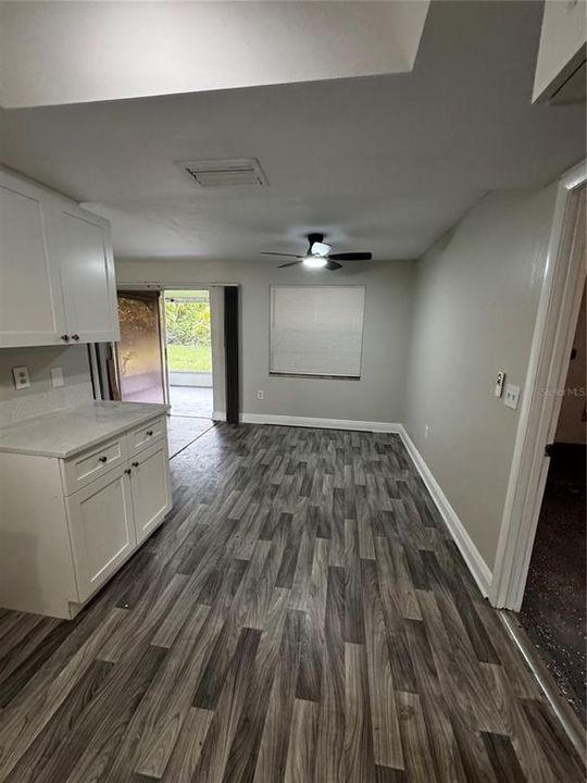 For Rent: $2,400 (3 beds, 2 baths, 1174 Square Feet)