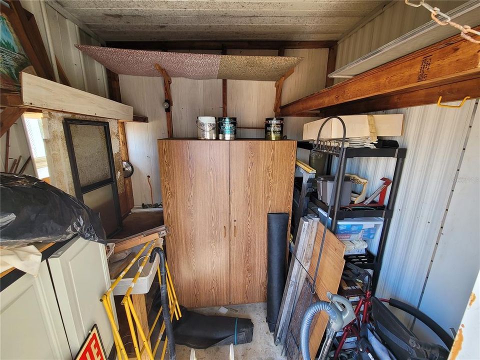 На продажу: $115,000 (2 спален, 1 ванн, 768 Квадратных фут)
