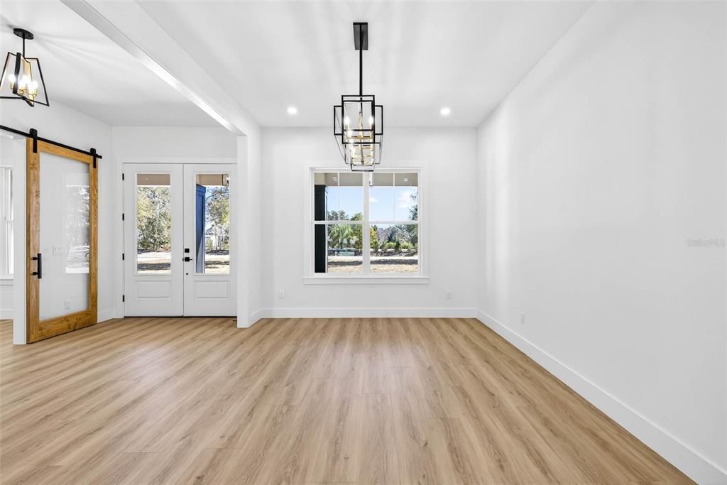 For Sale: $1,259,000 (5 beds, 4 baths, 3752 Square Feet)