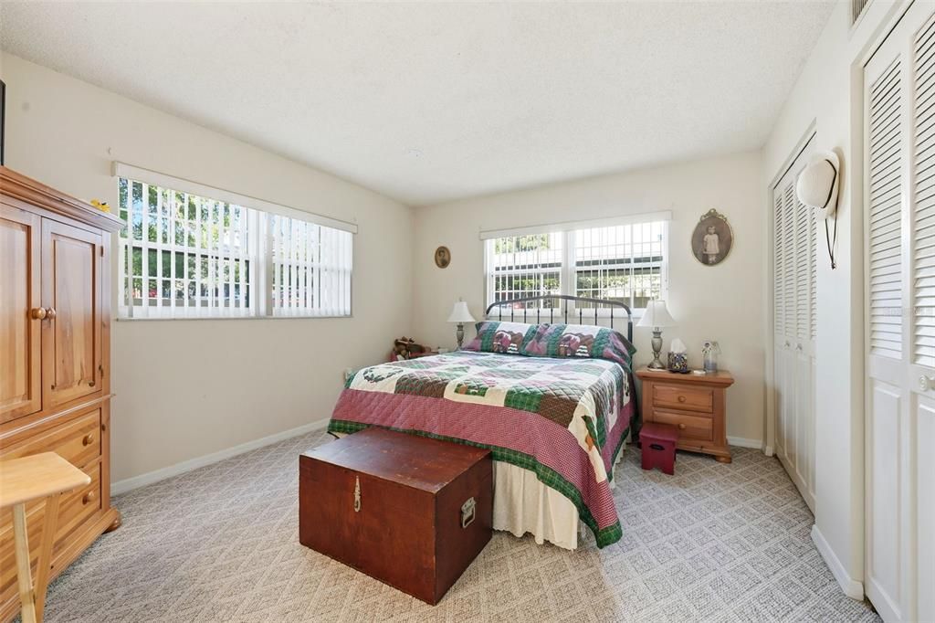 En Venta: $245,000 (2 camas, 2 baños, 1219 Pies cuadrados)