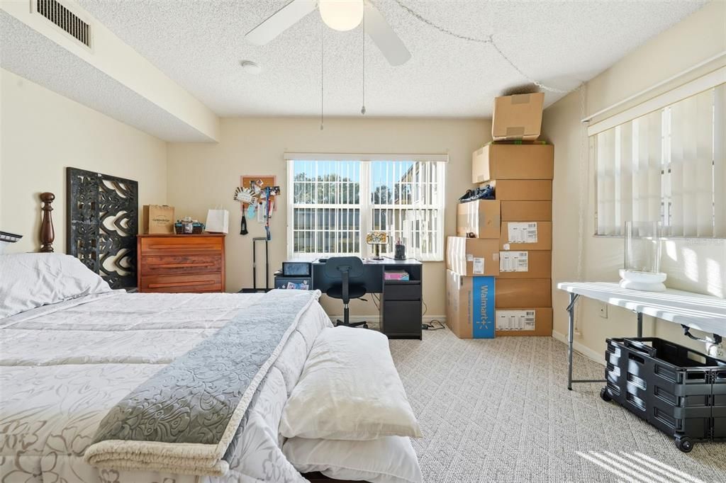 En Venta: $245,000 (2 camas, 2 baños, 1219 Pies cuadrados)