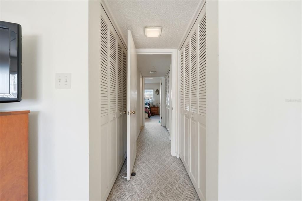 En Venta: $245,000 (2 camas, 2 baños, 1219 Pies cuadrados)
