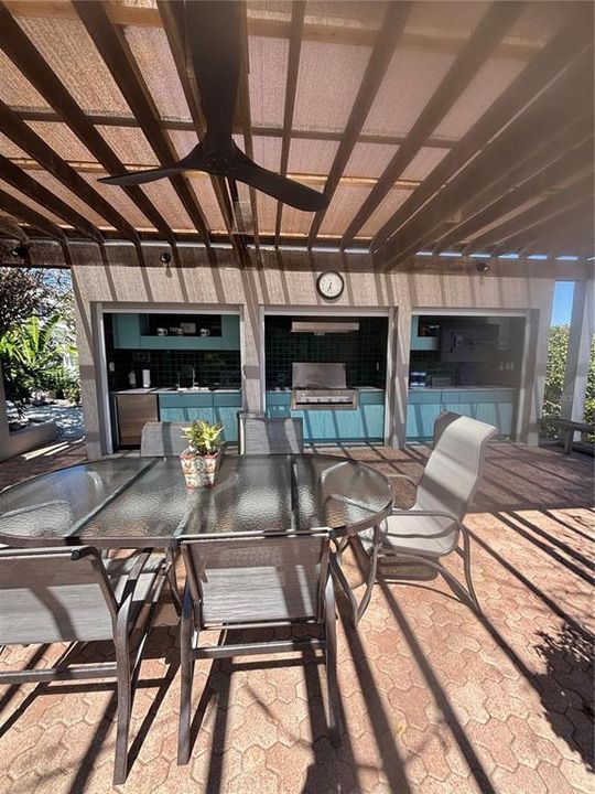 En Venta: $6,995,000 (4 camas, 3 baños, 5590 Pies cuadrados)