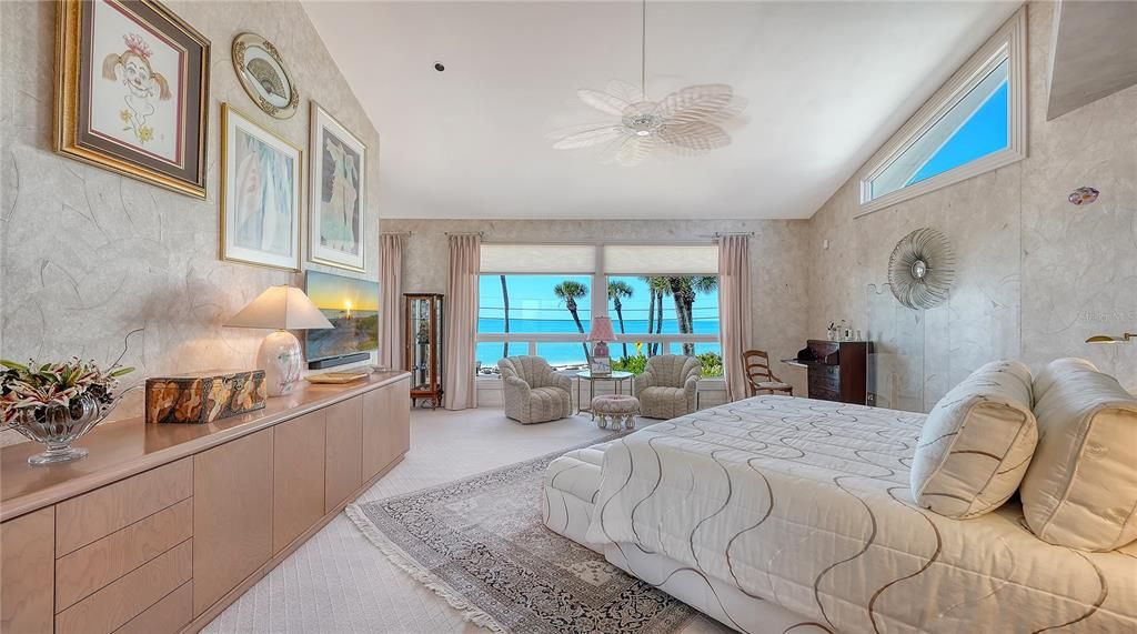 En Venta: $6,995,000 (4 camas, 3 baños, 5590 Pies cuadrados)