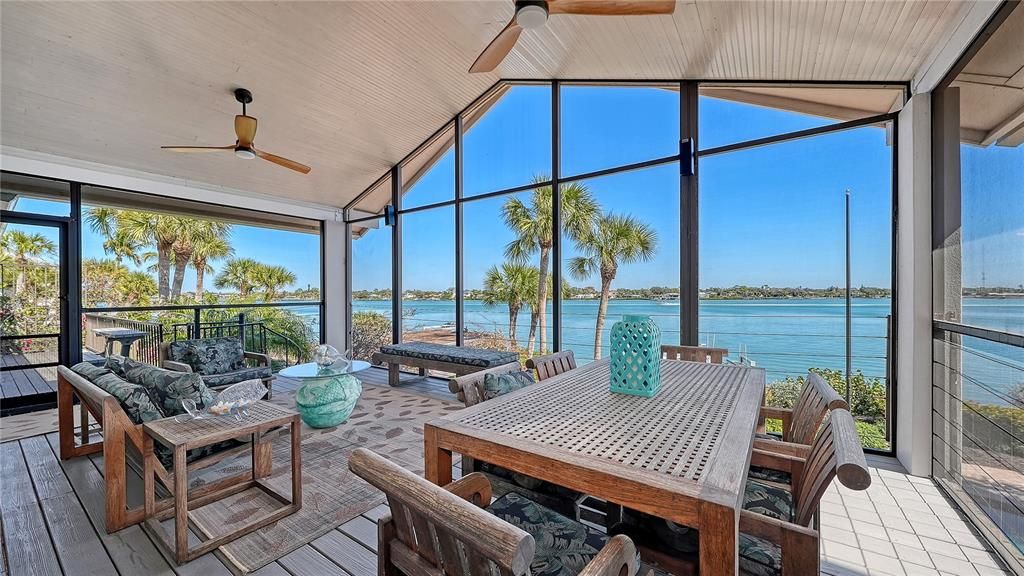 En Venta: $6,995,000 (4 camas, 3 baños, 5590 Pies cuadrados)