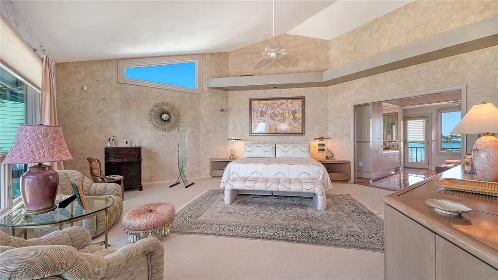 En Venta: $6,995,000 (4 camas, 3 baños, 5590 Pies cuadrados)