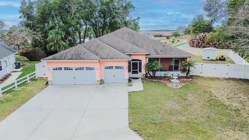 Active With Contract: $515,000 (3 beds, 3 baths, 2900 Square Feet)