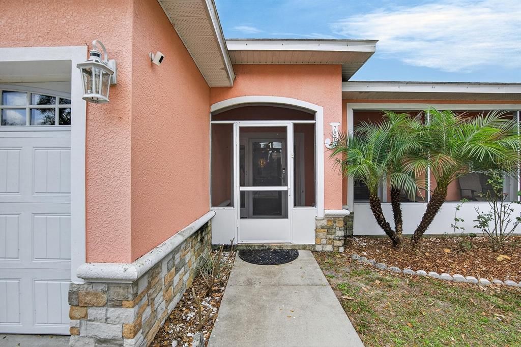 Active With Contract: $515,000 (3 beds, 3 baths, 2900 Square Feet)