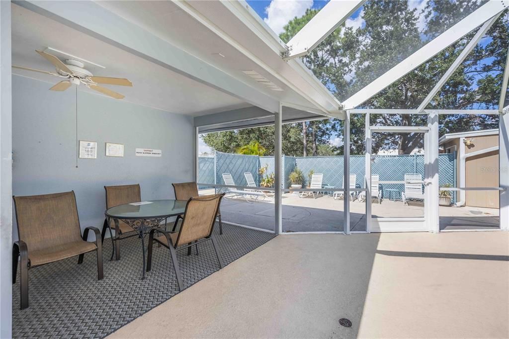 Activo con contrato: $185,000 (2 camas, 2 baños, 1055 Pies cuadrados)