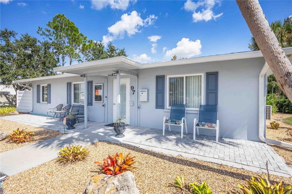 Activo con contrato: $185,000 (2 camas, 2 baños, 1055 Pies cuadrados)