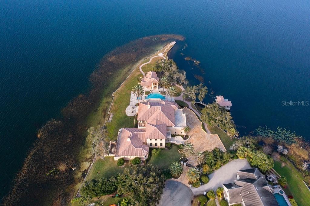 Vendido Recientemente: $9,900,000 (6 camas, 7 baños, 14435 Pies cuadrados)