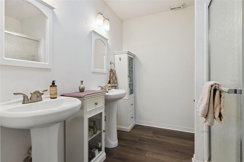 For Sale: $620,000 (3 beds, 2 baths, 2108 Square Feet)