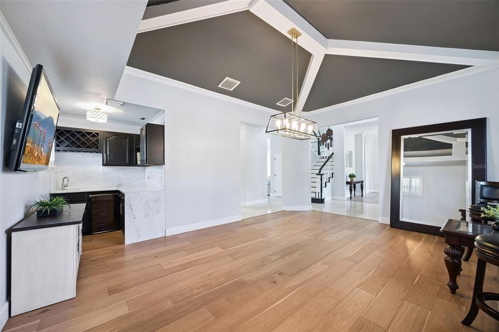 Activo con contrato: $1,250,000 (5 camas, 4 baños, 4078 Pies cuadrados)