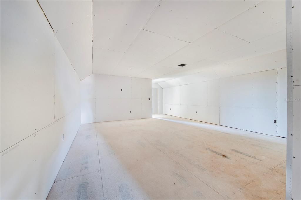 En Venta: $1,450,000 (4 camas, 3 baños, 4000 Pies cuadrados)