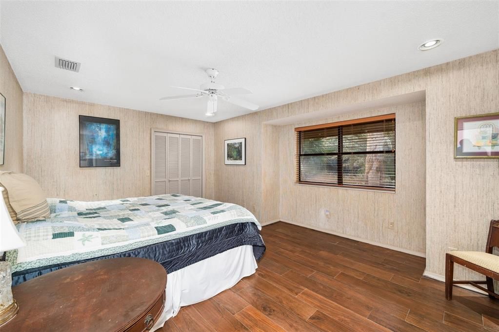 En Venta: $600,000 (3 camas, 3 baños, 3962 Pies cuadrados)