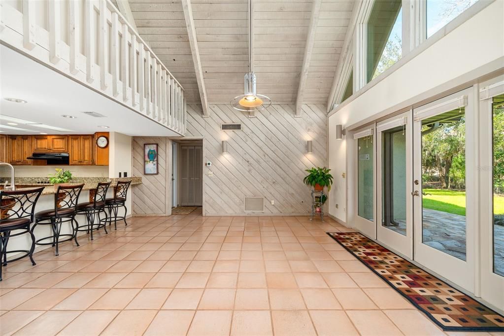 En Venta: $600,000 (3 camas, 3 baños, 3962 Pies cuadrados)