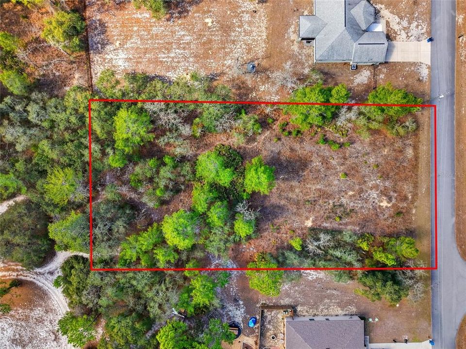 En Venta: $80,000 (0.75 acres)