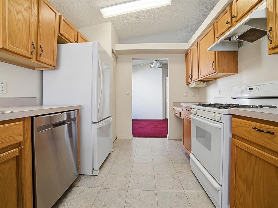 En Venta: $223,247 (3 camas, 2 baños, 1620 Pies cuadrados)