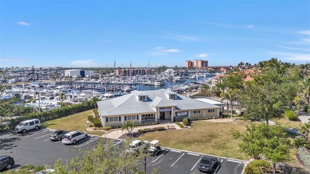 На продажу: $550,000 (3 спален, 3 ванн, 2351 Квадратных фут)