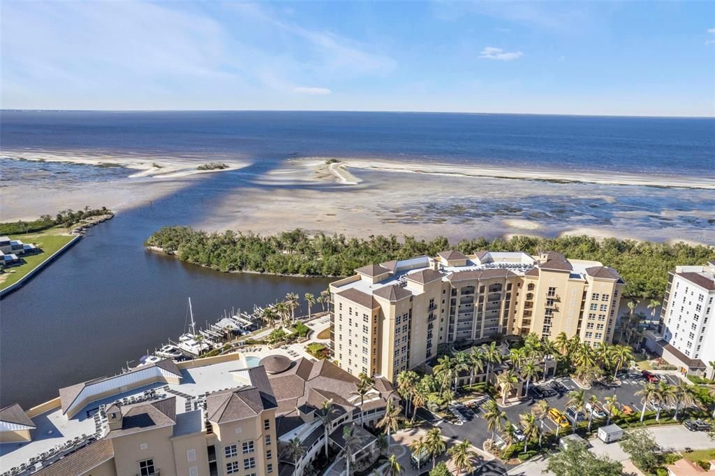 На продажу: $550,000 (3 спален, 3 ванн, 2351 Квадратных фут)