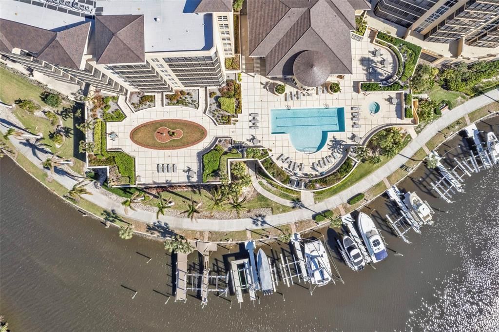 На продажу: $550,000 (3 спален, 3 ванн, 2351 Квадратных фут)