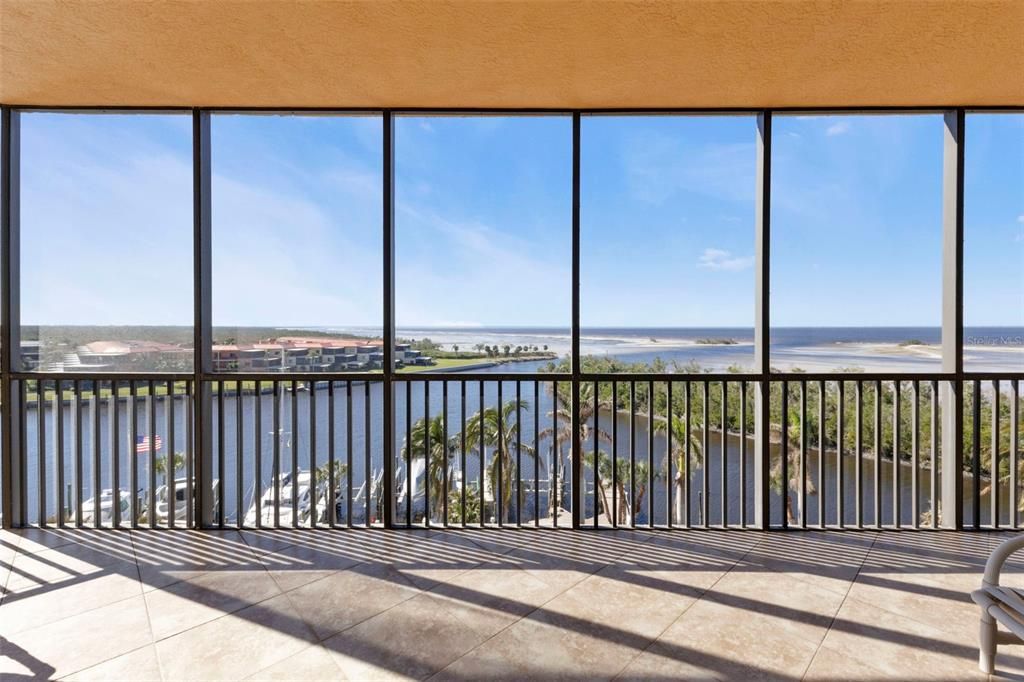 На продажу: $550,000 (3 спален, 3 ванн, 2351 Квадратных фут)