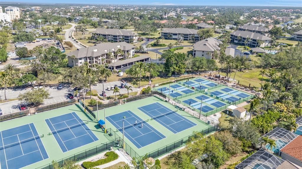 На продажу: $550,000 (3 спален, 3 ванн, 2351 Квадратных фут)