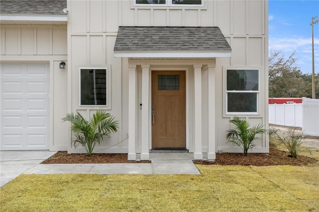 For Sale: $268,900 (3 beds, 2 baths, 1200 Square Feet)