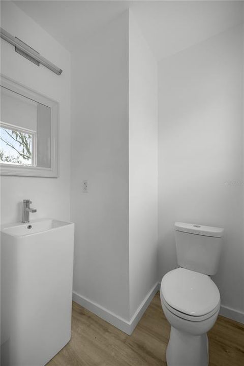 For Sale: $268,900 (3 beds, 2 baths, 1200 Square Feet)