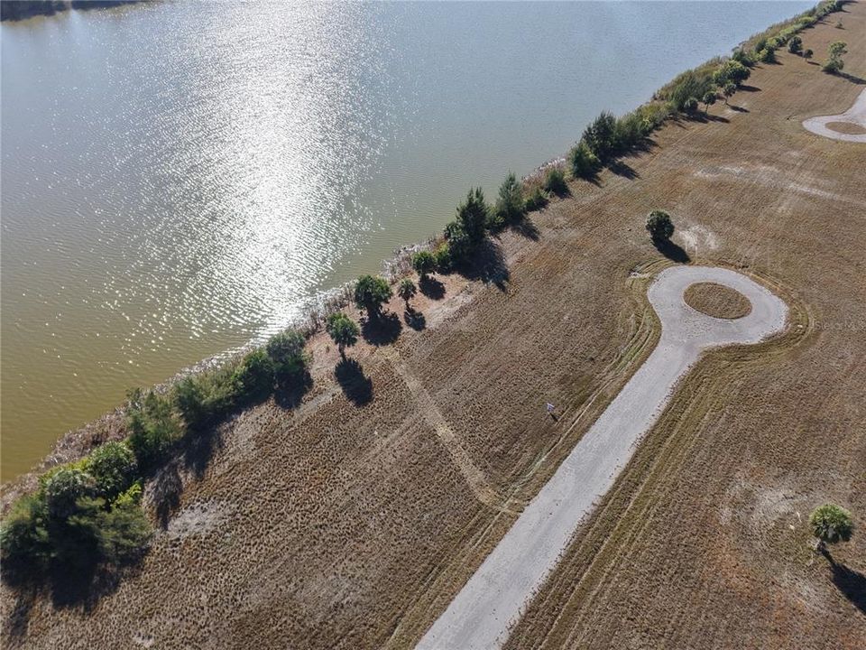 待售: $65,000 (0.17 acres)