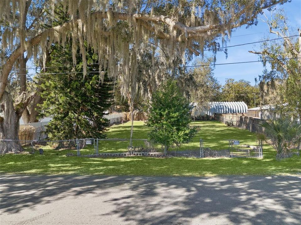 待售: $84,550 (0.22 acres)