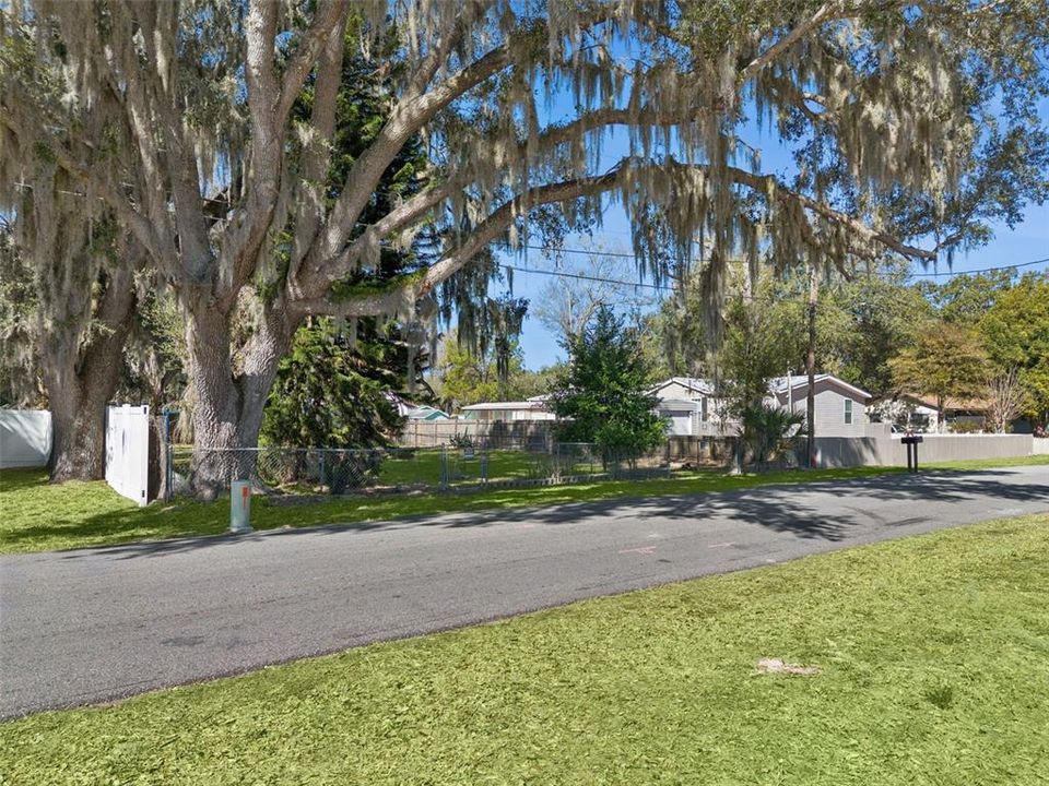 待售: $84,550 (0.22 acres)