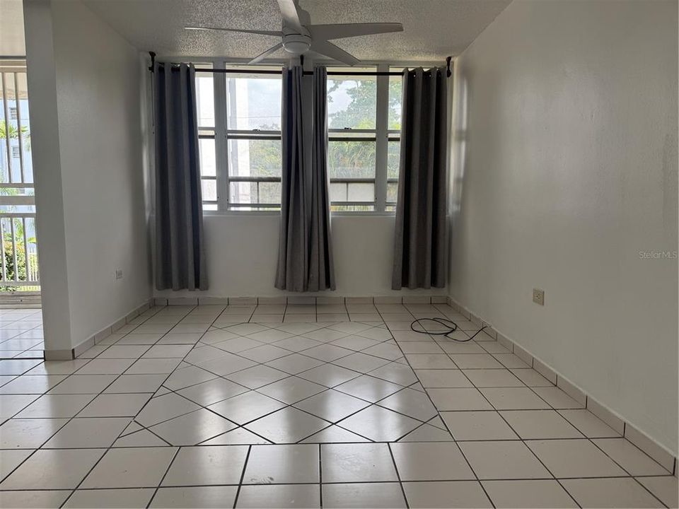 出租: $1,700 (3 贝兹, 2 浴室, 1665 平方英尺)