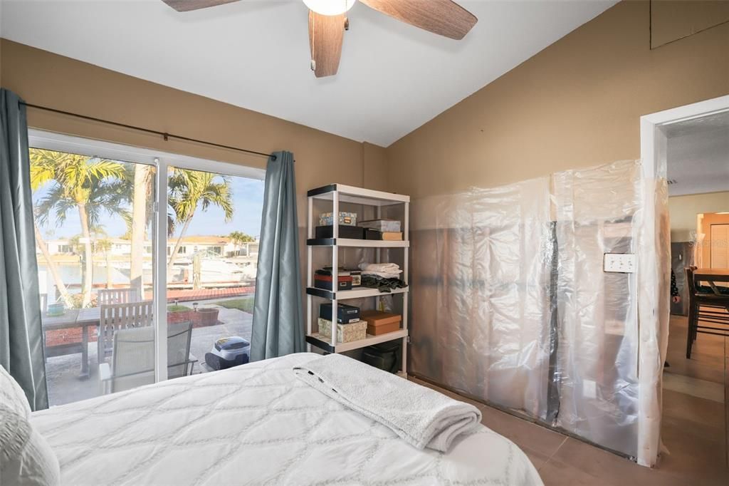 For Sale: $950,000 (3 beds, 3 baths, 1456 Square Feet)