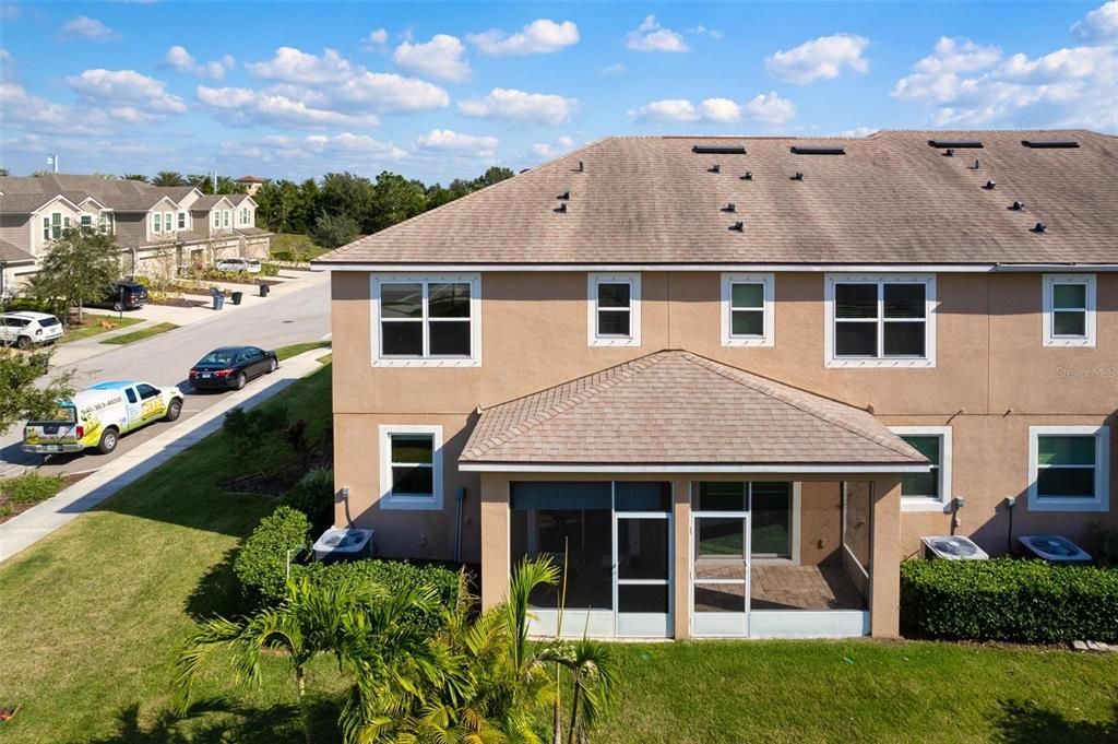 Active With Contract: $2,250 (3 beds, 2 baths, 1635 Square Feet)